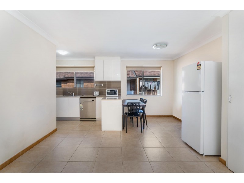 4/31 Railway Parade, Fairfield NSW 2165