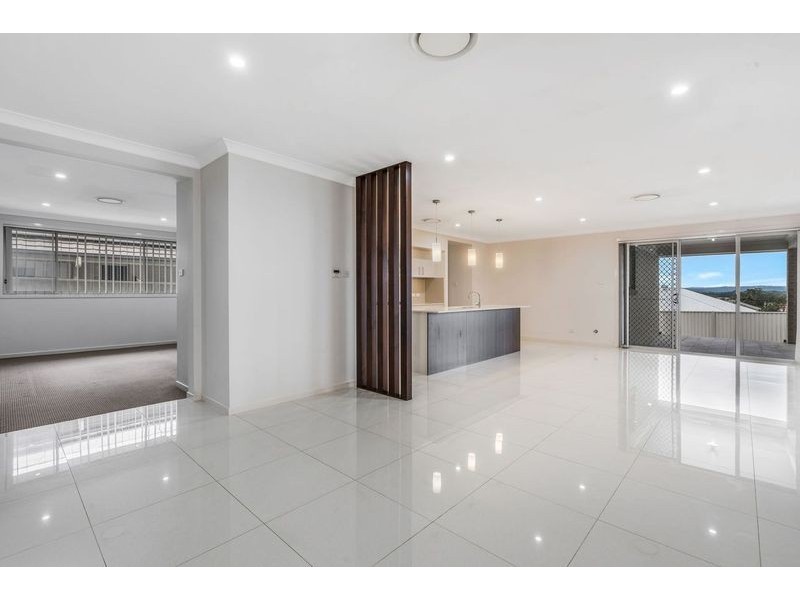 31 Buckingham Loop, Oran Park NSW 2570
