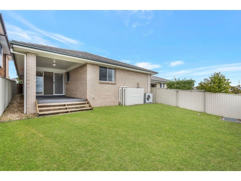 31 Buckingham Loop, Oran Park NSW 2570