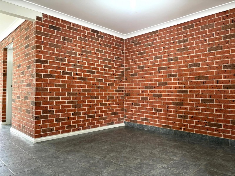 54 Quarry Road, Bossley Park NSW 2176