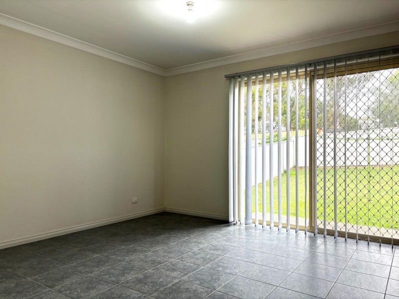 54 Quarry Road, Bossley Park NSW 2176