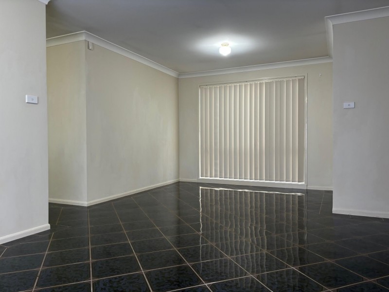 21 Melaleuca Avenue, Fairfield East NSW 2165