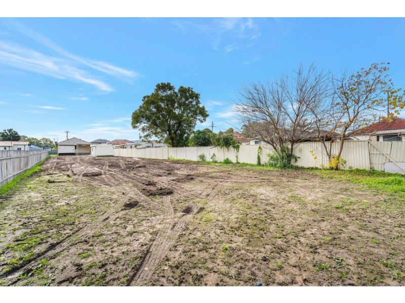 210 Fairfield Street, Fairfield East NSW 2165