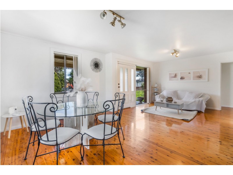 6 Quiros Avenue, Fairfield West NSW 2165