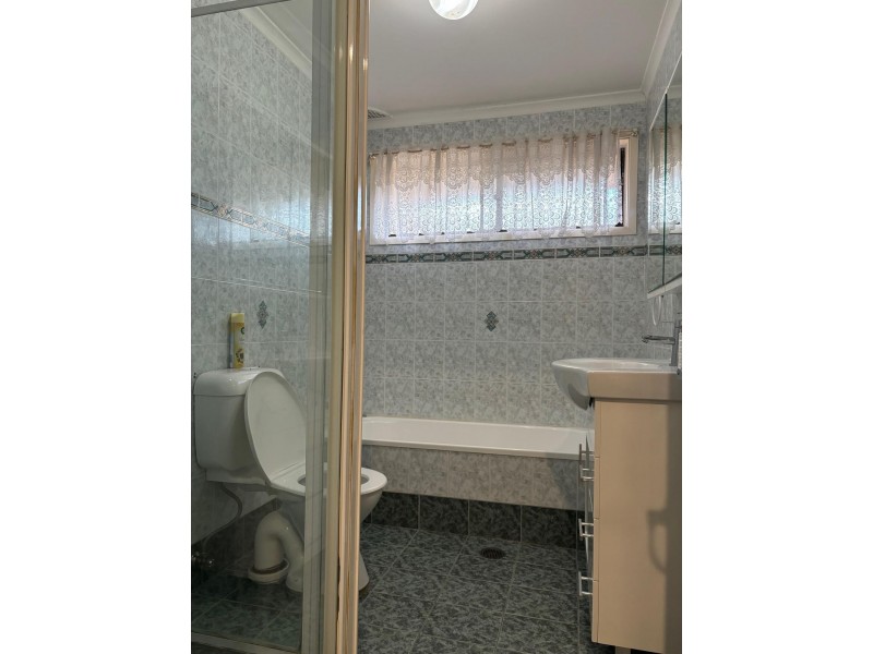 5 Gympie Place, Wakeley NSW 2176