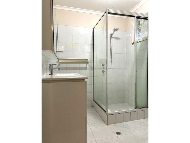 5 Gympie Place, Wakeley NSW 2176