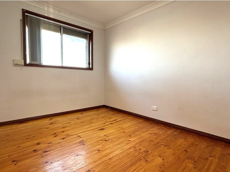 27A Madeline Street, Fairfield NSW 2165