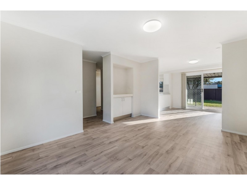 37 Olympus Drive, St Clair NSW 2759