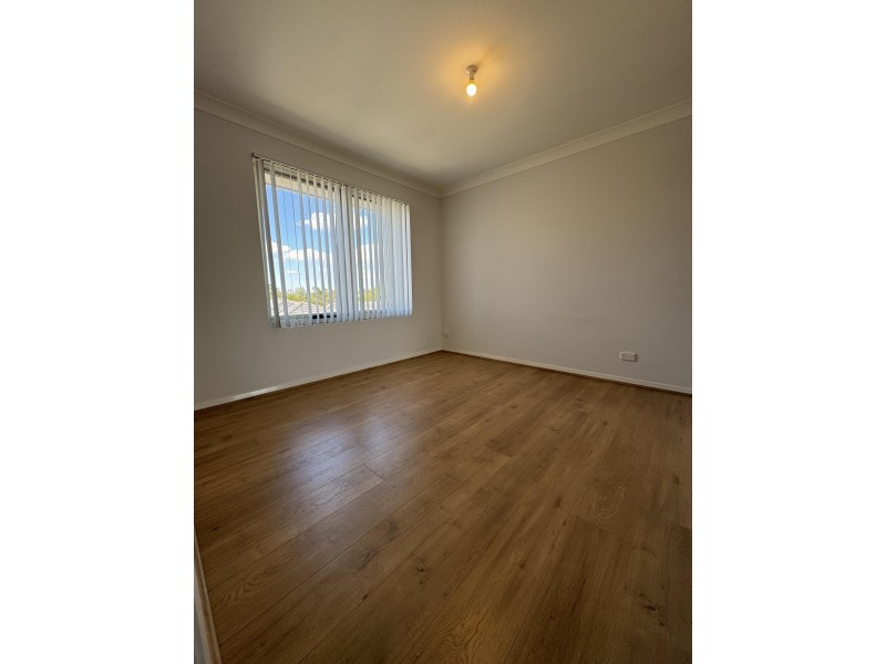 8/106 Chifley Street, Smithfield NSW 2164