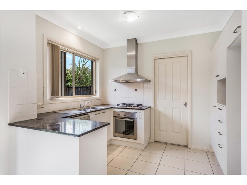 2/632 The Horsley Drive, Smithfield NSW 2164