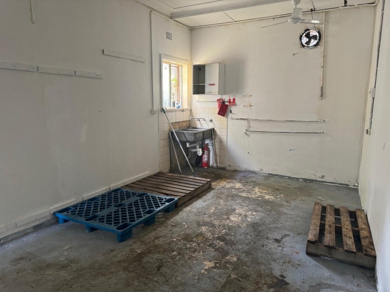 Shop 2/401 Guildford Road, Guildford NSW 2161