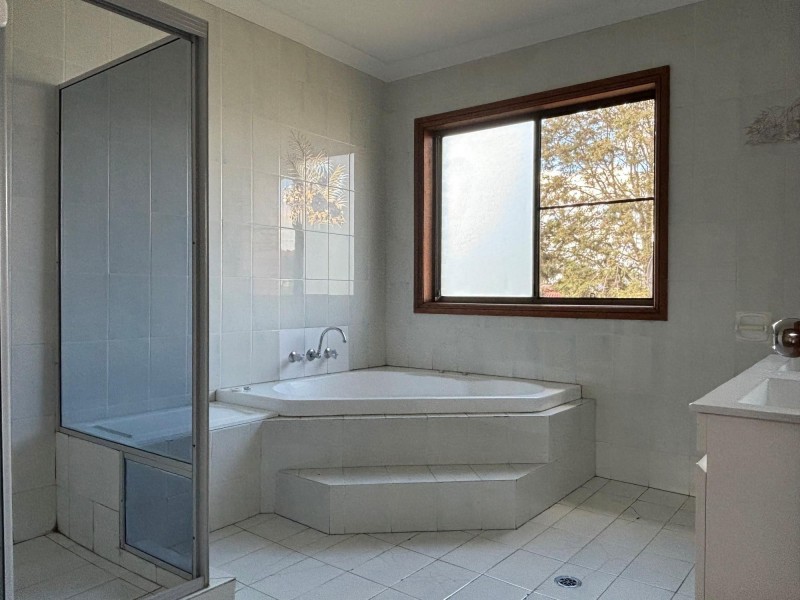 5 Cashman Place, Edensor Park NSW 2176