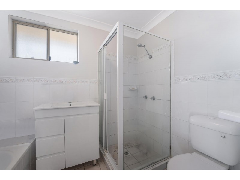 24/19-23 Hardy Street, Fairfield NSW 2165