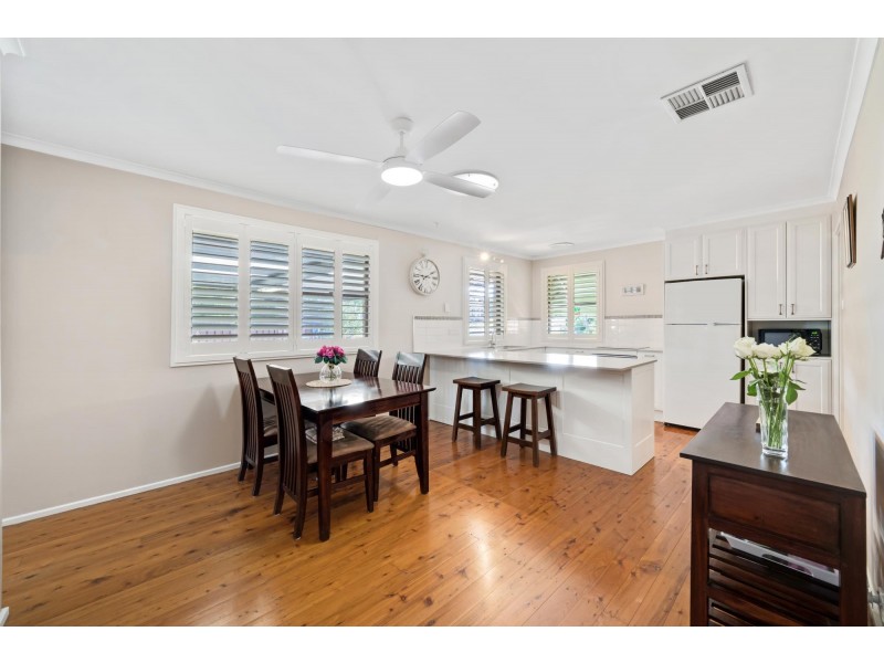 36 Roland Street, Bossley Park NSW 2176