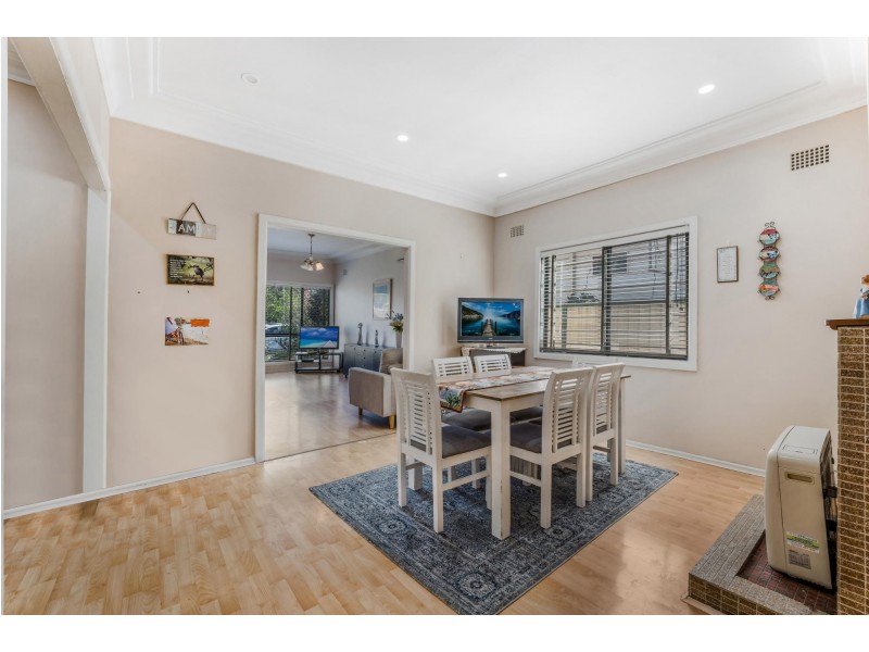 2 Delamere Street, Canley Vale NSW 2166