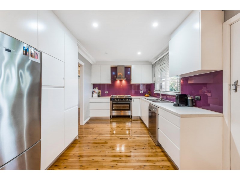 8 Granville Street, Fairfield Heights NSW 2165