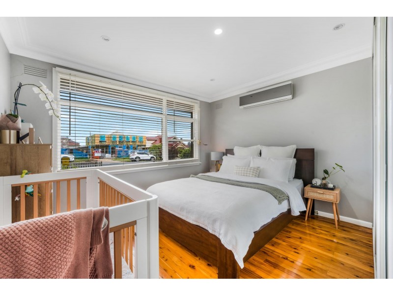 8 Granville Street, Fairfield Heights NSW 2165