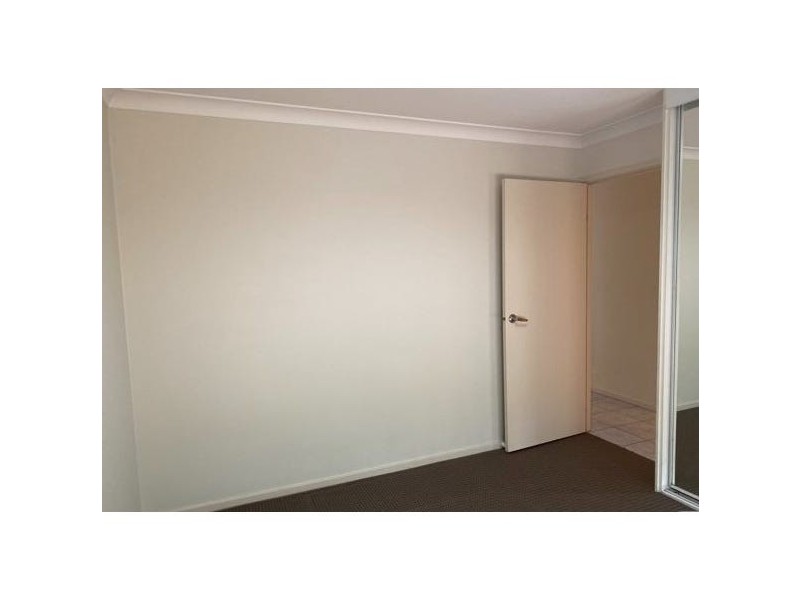 1/240 Welling Drive, Mount Annan NSW 2567