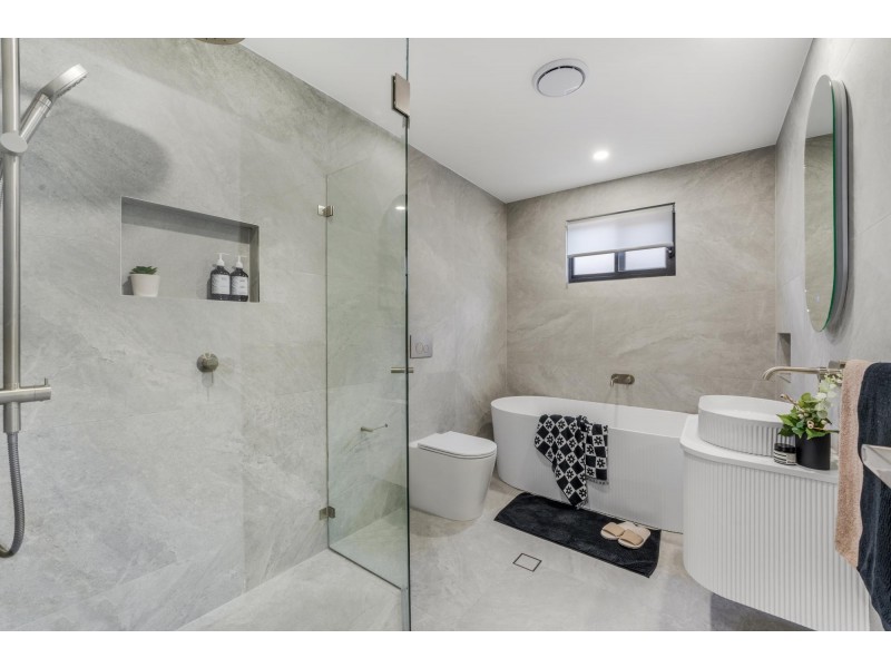 48A Margaret Street, Fairfield West NSW 2165