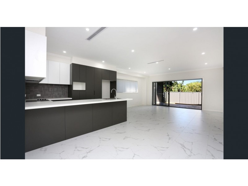 121a Stella Street, Fairfield Heights NSW 2165