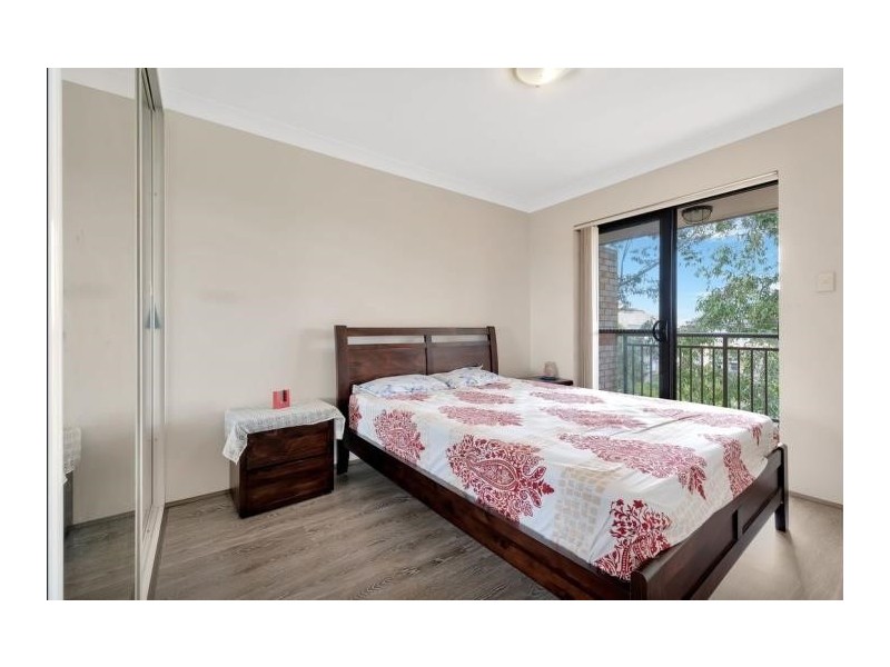 16/8-10 Clifton Street, Blacktown NSW 2148