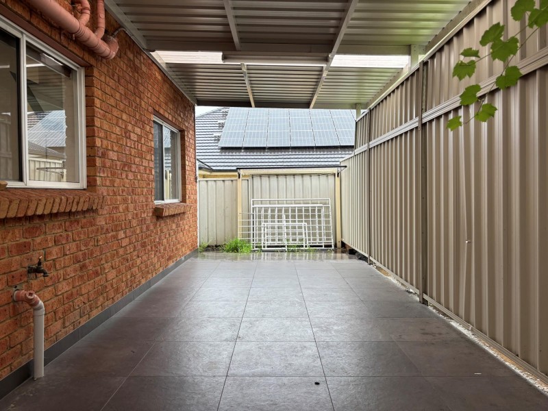 41 Mimosa Road, Bossley Park NSW 2176