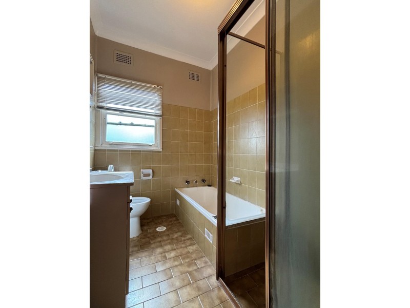 5 Hector St, Greystanes NSW 2145