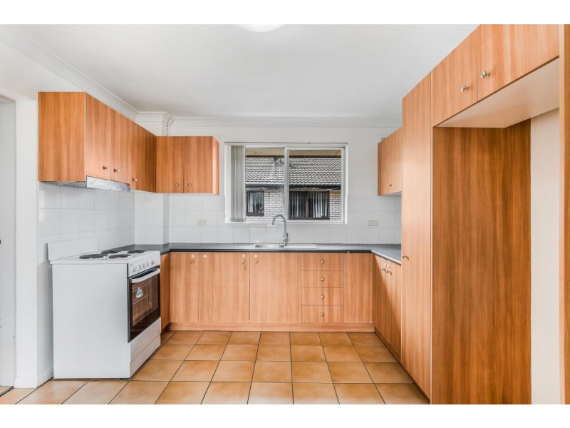 10/81 Harris Street, Fairfield NSW 2165