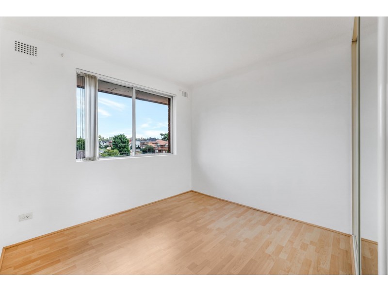 10/81 Harris Street, Fairfield NSW 2165