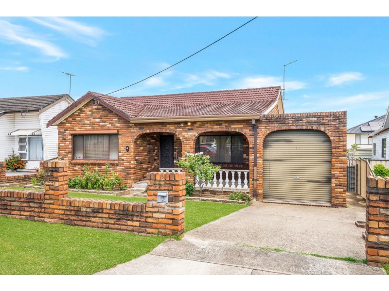 5 Byrd Street, Canley Heights NSW 2166
