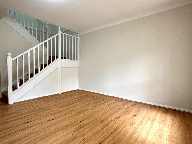 10/59-61 Devenish St, Greenfield Park NSW 2176