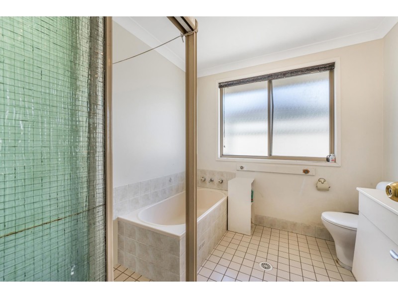 15 Boston Close, Hinchinbrook NSW 2168