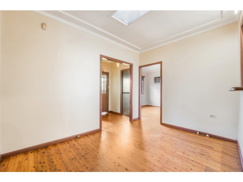 112 Arbutus Street, Canley Heights NSW 2166