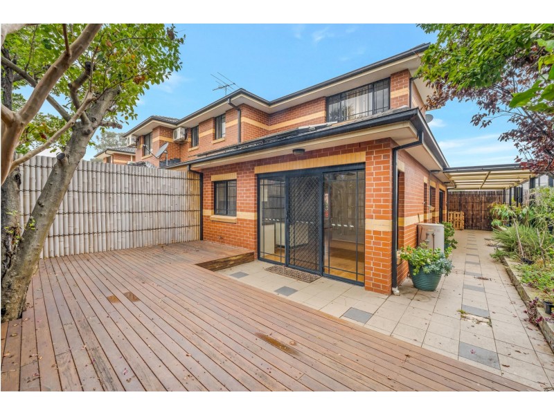10/10-12 Justin Street, Smithfield NSW 2164