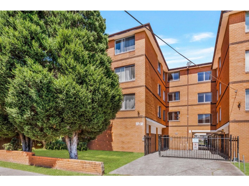 15/8A Fisher Street, Cabramatta NSW 2166