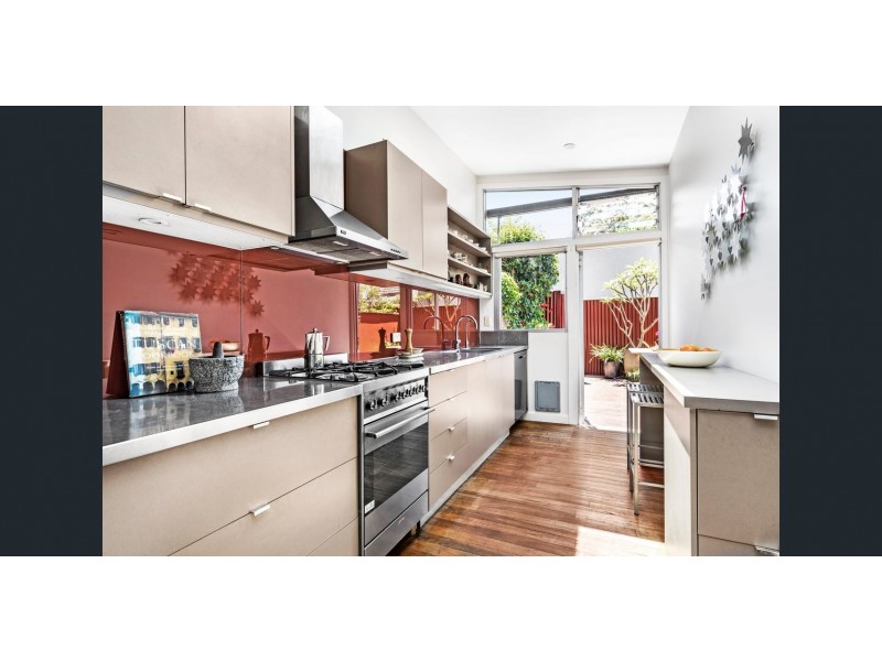 86 Boronia Street, Redfern NSW 2016