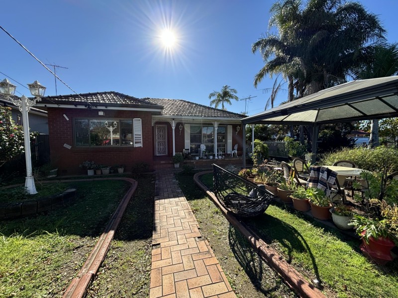 2A Lombard Street, Fairfield NSW 2165