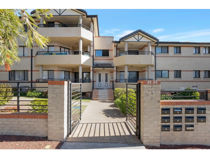 2/85-89 Clyde Street, Guildford NSW 2161