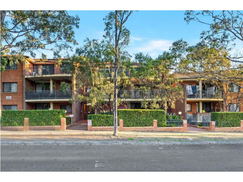 22/38-44 Sherwood Road, Merrylands West NSW 2160