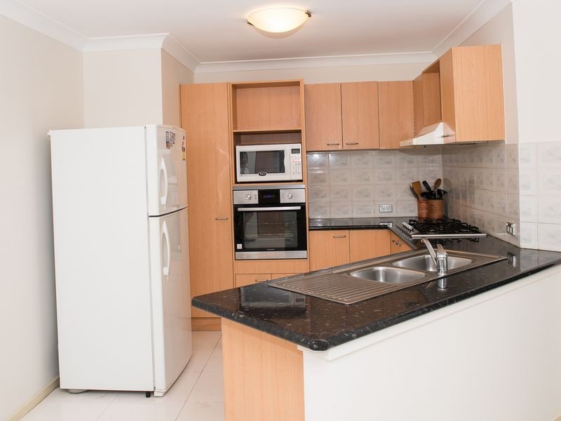 West Hoxton NSW 2171