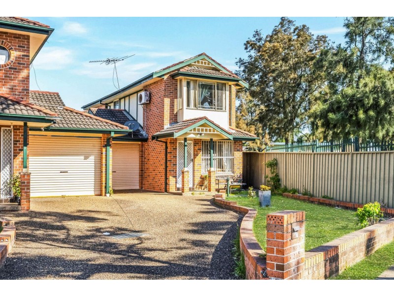 1/43 Allambie Road, Edensor Park NSW 2176