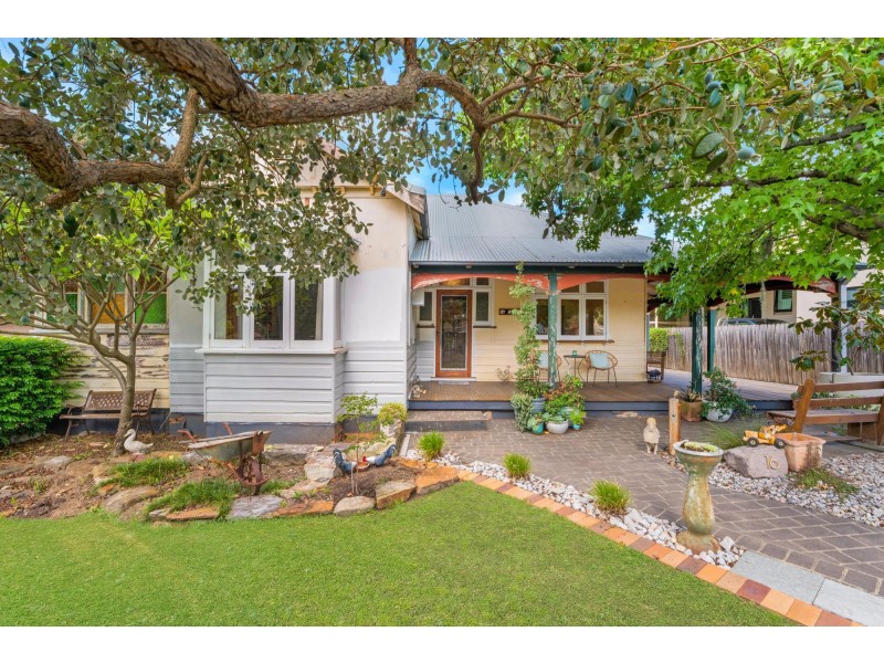 16 Granville Street, Fairfield Heights NSW 2165