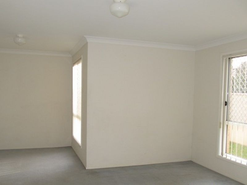 West Hoxton NSW 2171