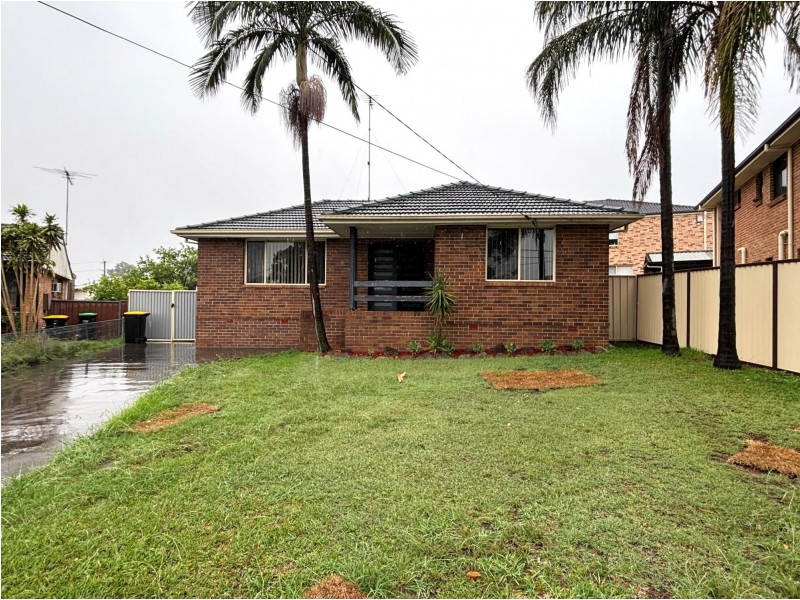 3 Guthega Crescent, Heckenberg NSW 2168