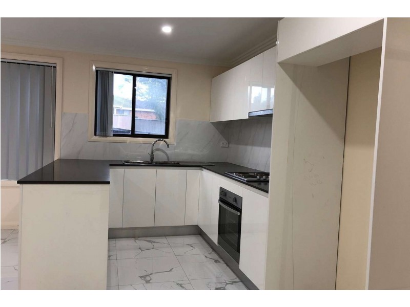 1a Tulloch Place, Edensor Park NSW 2176