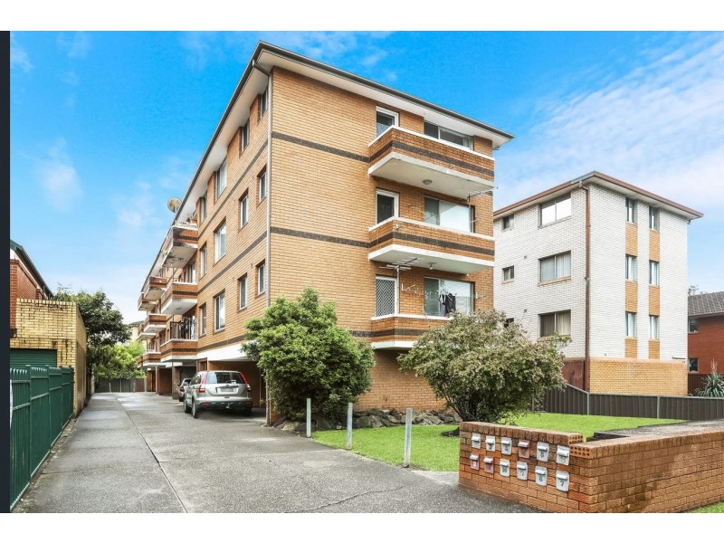 12/64 Hamilton Road, Fairfield NSW 2165