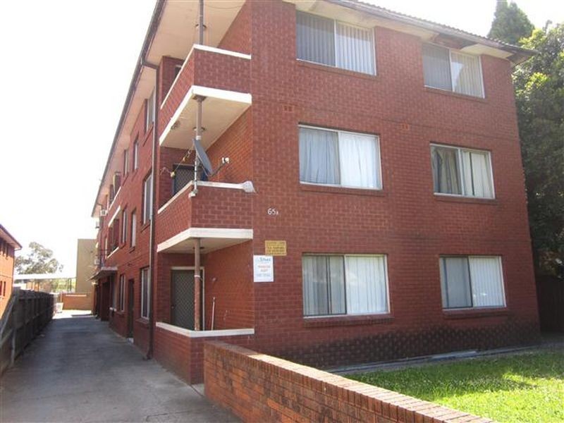 1/65a Smart Street, Fairfield NSW 2165