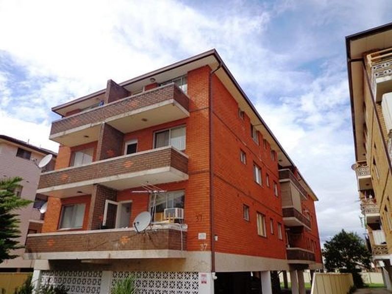 8/37 Kenyon Street, Fairfield NSW 2165