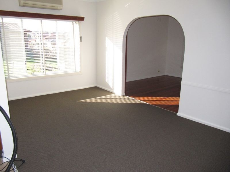 23 Boronia Road, Bossley Park NSW 2176