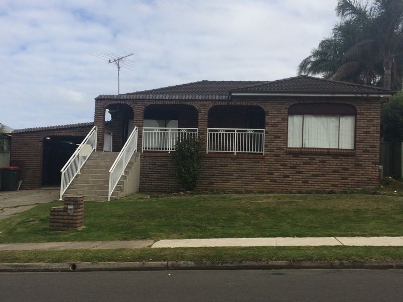 27 Flinders Street, Fairfield West NSW 2165